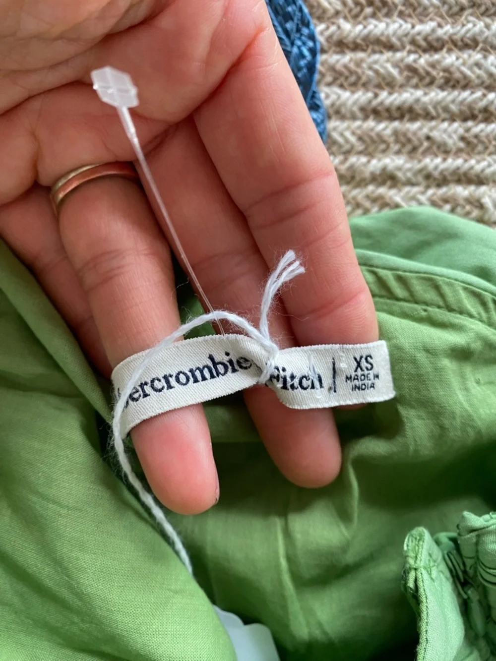 ABERCROMBIE & FITCH Green One-Shoulder Ruched Cut Out Maxi Dress! 🍃 - Picture 13 of 17